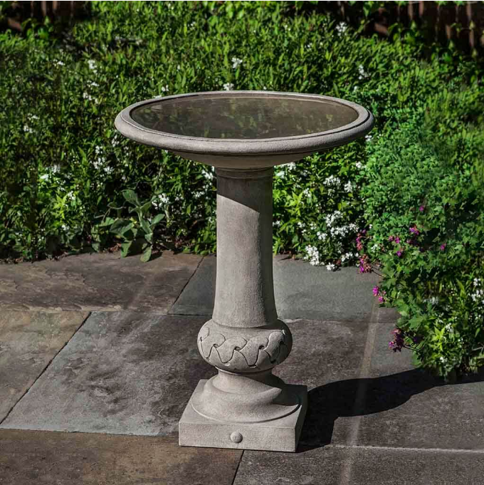 Williamsburg Knot Garden Birdbath